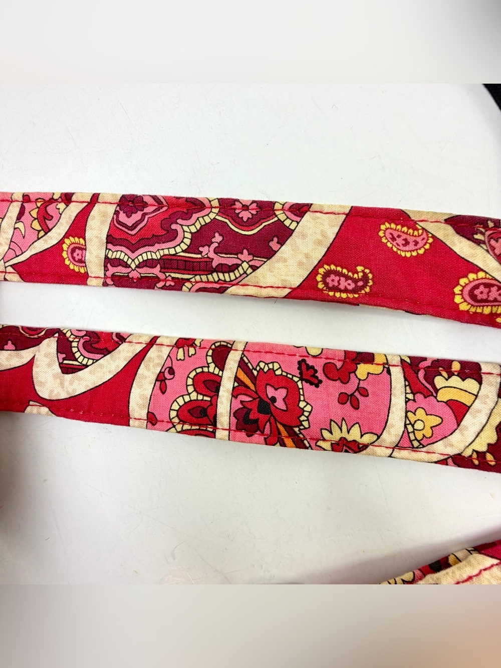 VERA BRADLEY Hipster Crossbody Purse - Rosy Posies Pink Red 10x10x2 - Picture 9 of 13